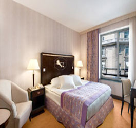 The-Hotel-du-Collectionneur-Arc-de-Triomphe-