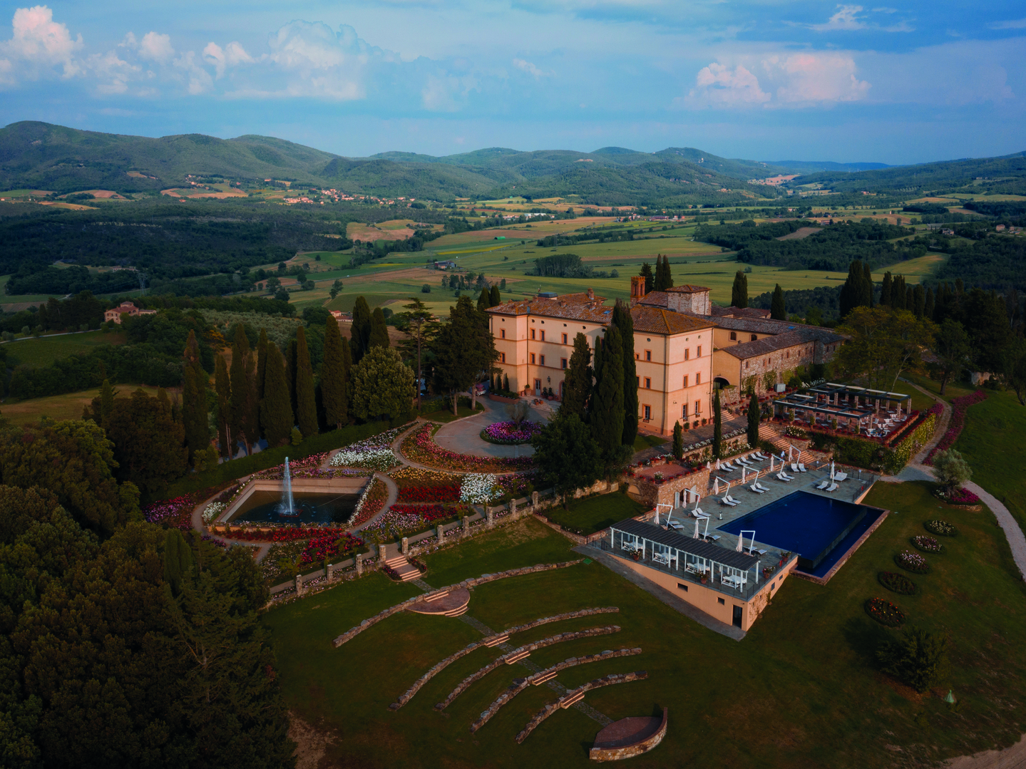 castello-di-casole-tuscany/></noscript>
A stunningly restored hilltop castle set in beautifully manicured grounds of 4,200sqm. This five-star boutique, all-suite hotel effortlessly combines Old World Tuscan charm with modern luxuries, and sublime comfort with elegance and sophistication.

At a glance…

ACCOMMODATION 39 rooms and suites
DINING Traditional restaurant with Tuscan dishes
FEATURES Pool, Essere Spa, vineyard and olive grove
ACTIVITIES Biking, horseback riding, golf, truffle hunting and more
EVENTS Indoor and outdoor venues including an ancient amphitheatre, wine cellar and chapel

</div>
</div>

<div class=