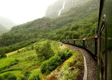luxury-rail-journeys-holidays-bergen-flam-railway-norway